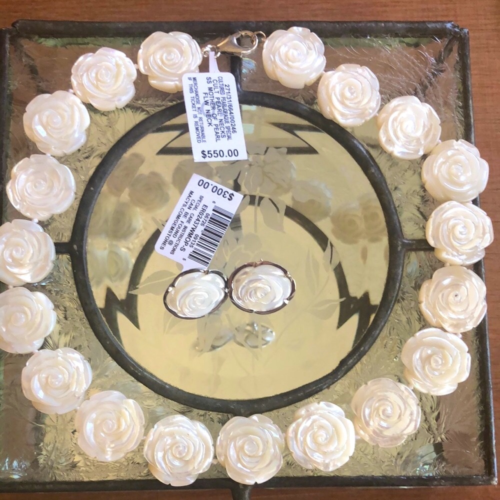 MOTHER OF PEARL Rose Flower Cultured Pearls BUNDLE (necklace+earrings)